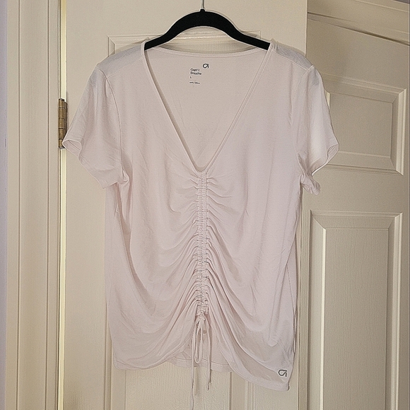 GAP Tops - GapFit Breathe V-Neck Ruched T-Shirt, Like New, Large